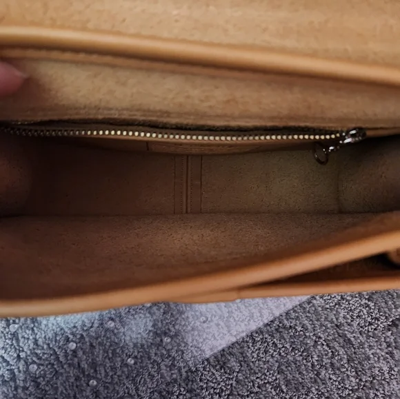 COACH Rambler's Legacy Vintage Tan Leather Shoulder Crossbody Bag 9061 - Picture 7 of 9